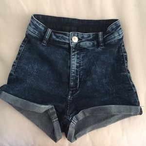 High wasted Denim H&M shorts